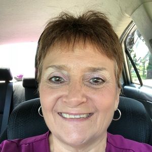 Meet your Posher, Sandra